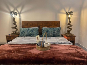 Elegant Retreat 108 Suite